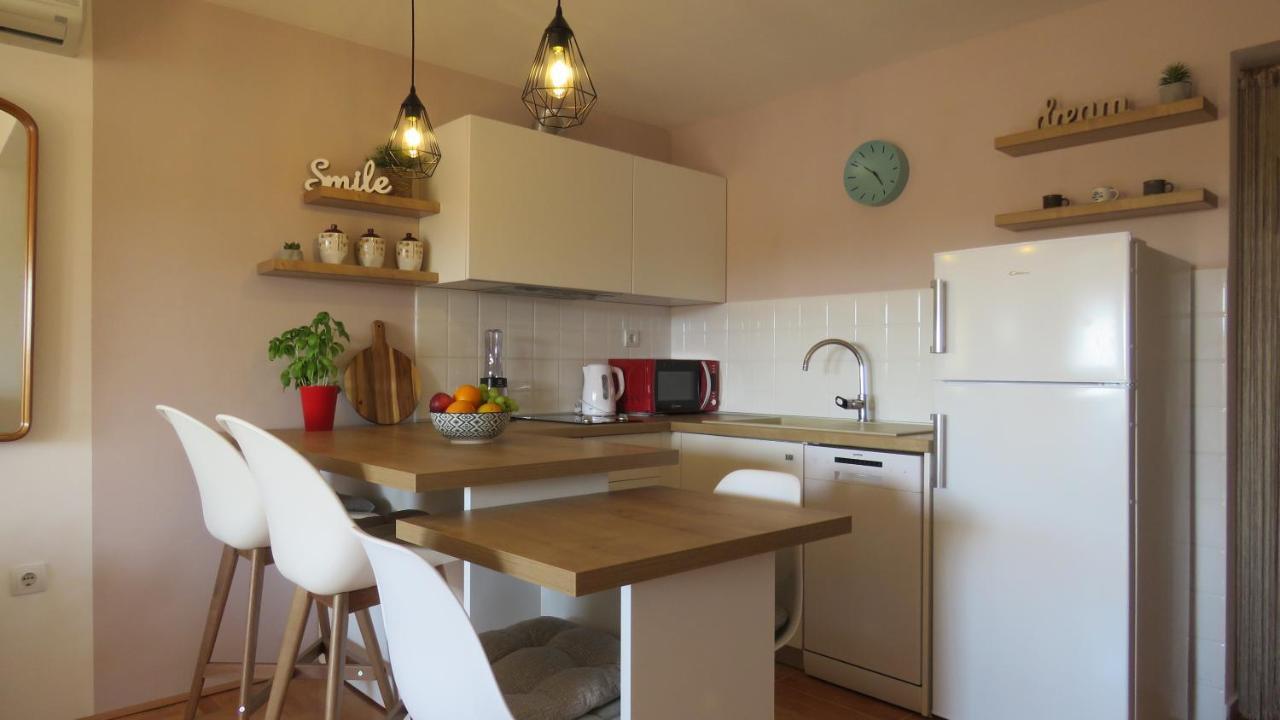 Outdoor Apartment Lina Banjole Extérieur photo